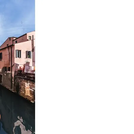 Apartment Dreaming On The Water